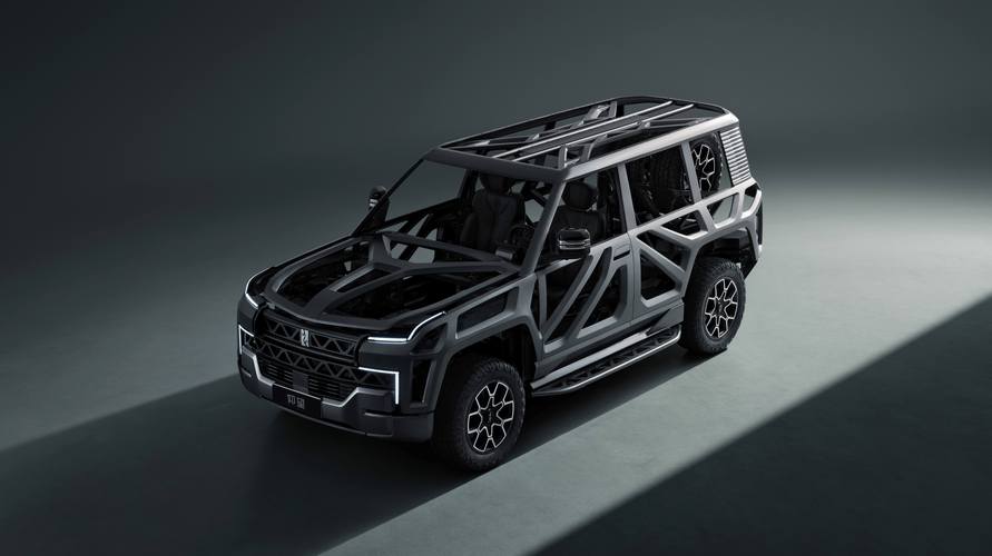 深圳56仰望U8硬派越野的科技魅力，国能汽车对传统燃油车市场的冲击